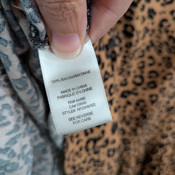 BNWT Love Fire Long Sleeve Leopard Print Dress Tan Black Size XS - Picture 6 of 7